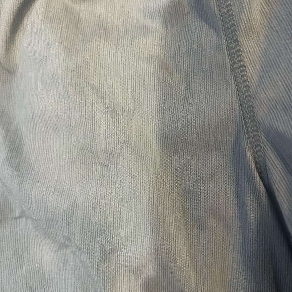 Lululemon Shorts Size 4 - Picture 4 of 4